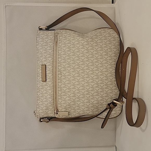 MICHAEL KORS CROSSBODY HANDBAG - Picture 1 of 7